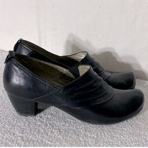 Gerry Weber Black Leather Slip on Ankle Booties W Low Chunky Heel 41